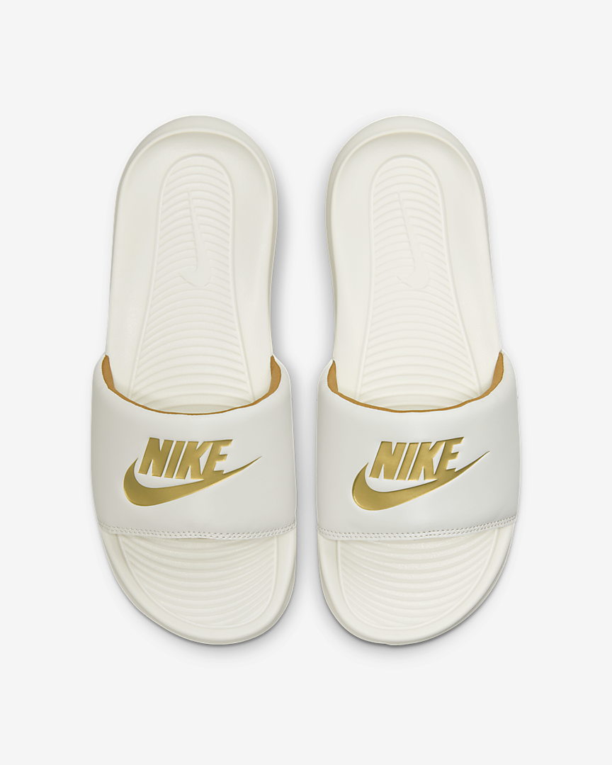 Тапочки Nike Victori One CN9677-107