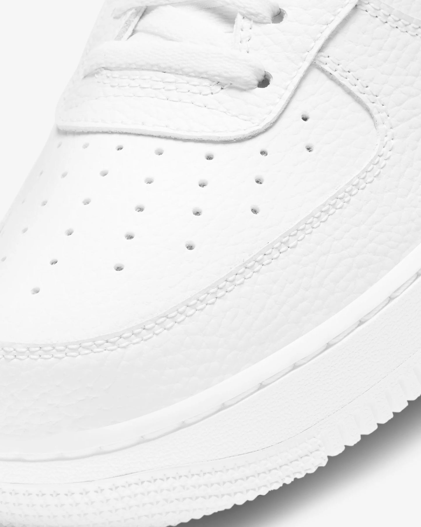 Кросівки Nike Air Force 1 Low 07 CT2302-100