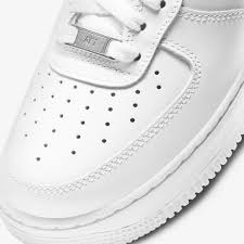 Кросівки Nike Air Force 1 DD8959-100