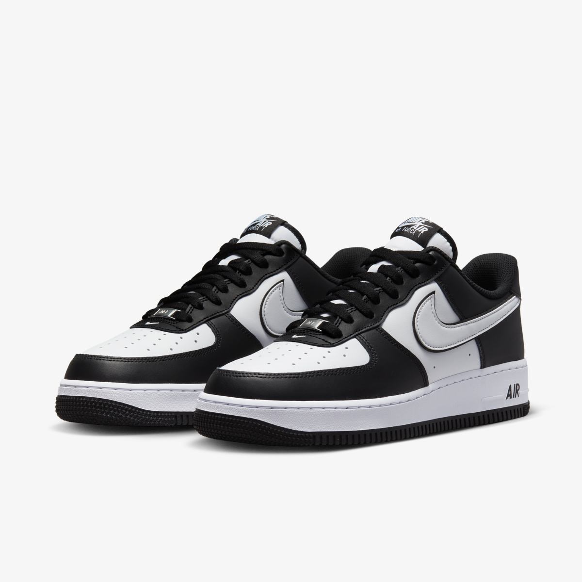 Кросівки Nike Air Force 1 '07 DV0788-001