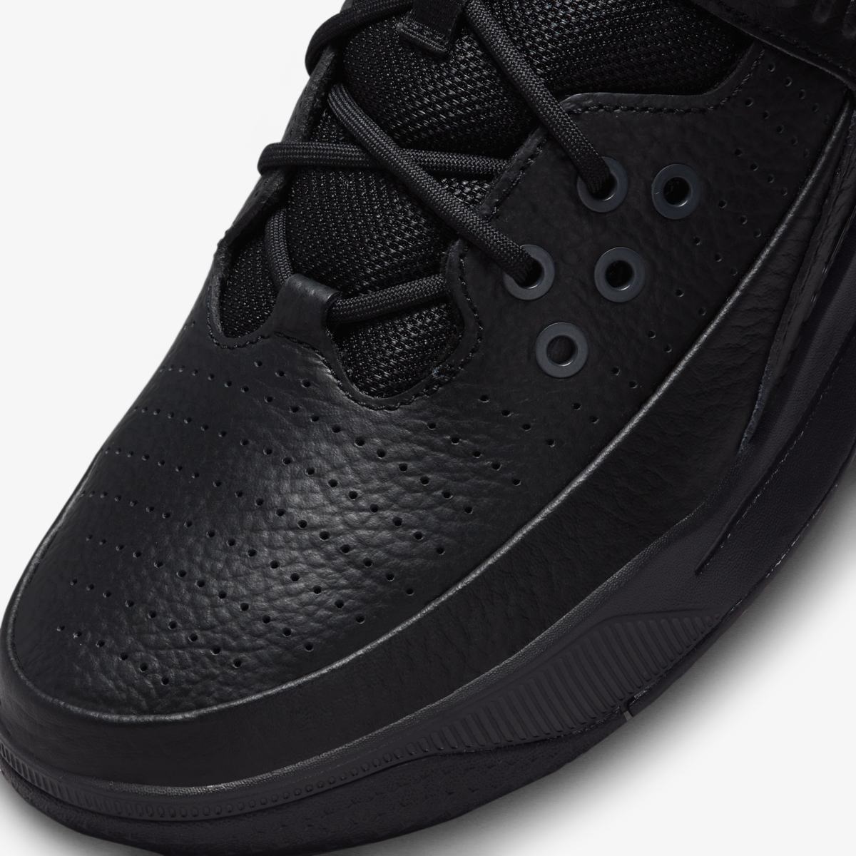 Кросівки Jordan Max Aura 5 DZ4353-001