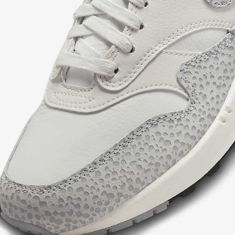 Кросівки Nike Air Max 1 Safari FB5059-100