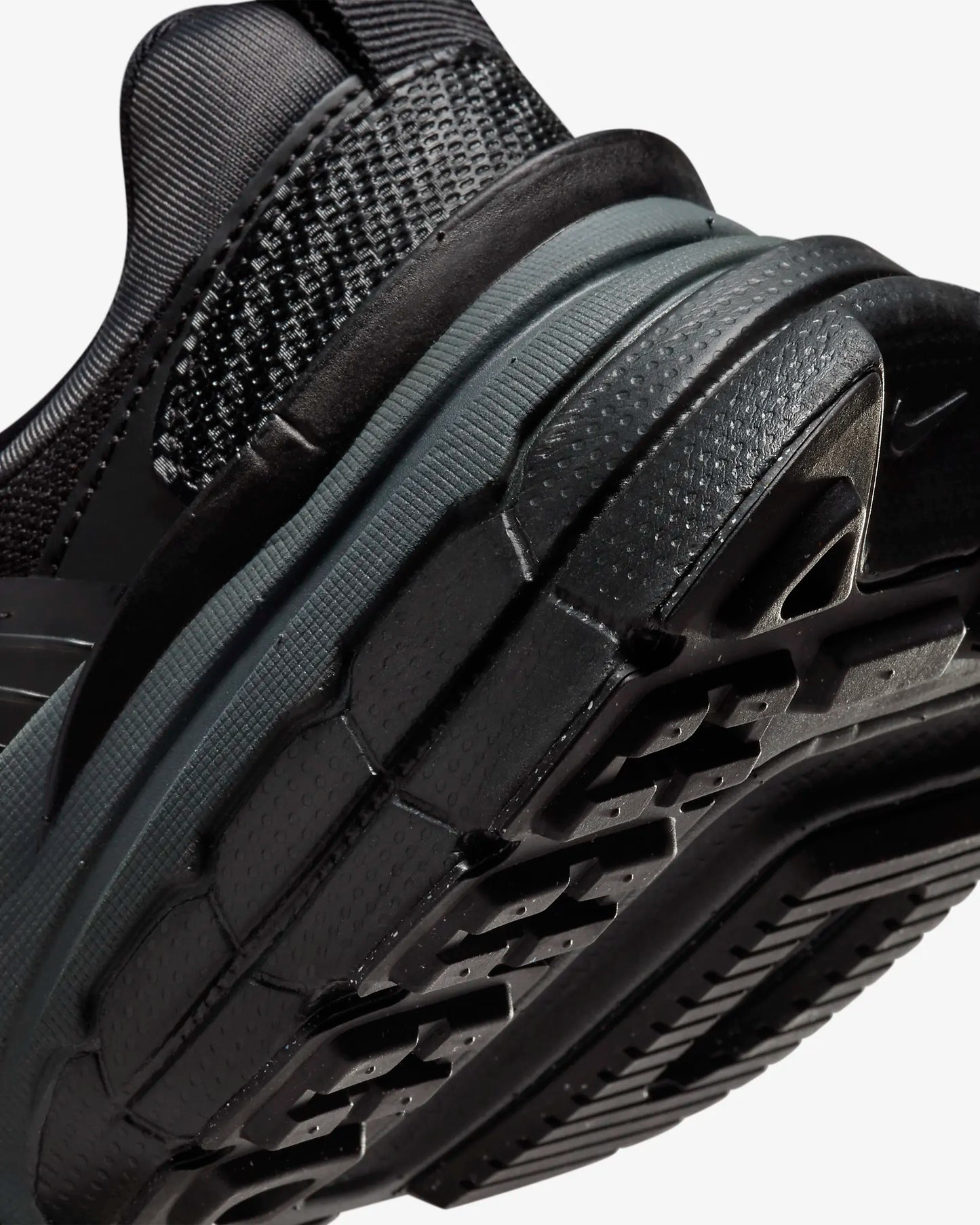 Кросівки Nike V2K Run FD0736-001
