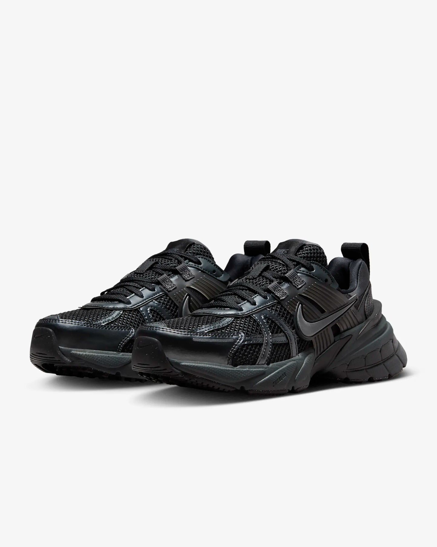 Кросівки Nike V2K Run FD0736-001
