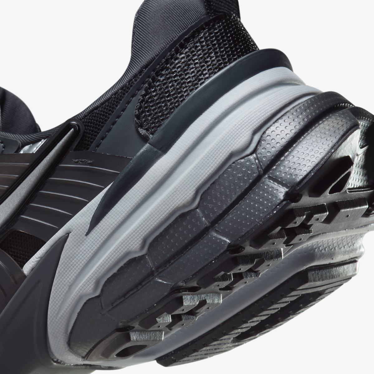 Кросівки Nike V2K Run FD0736-005