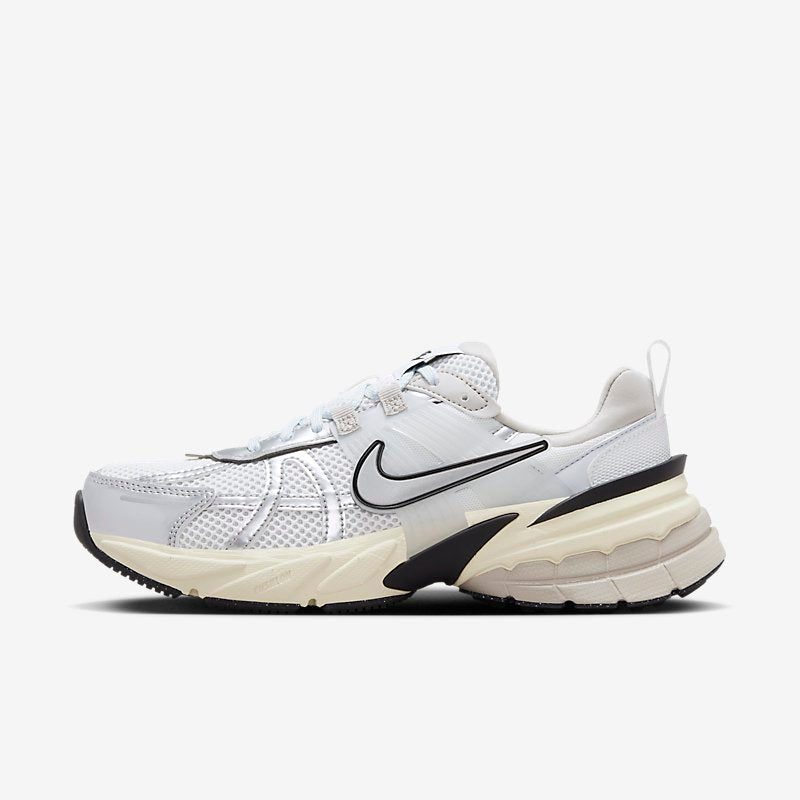 Кросівки Nike V2K Run FD0736-100