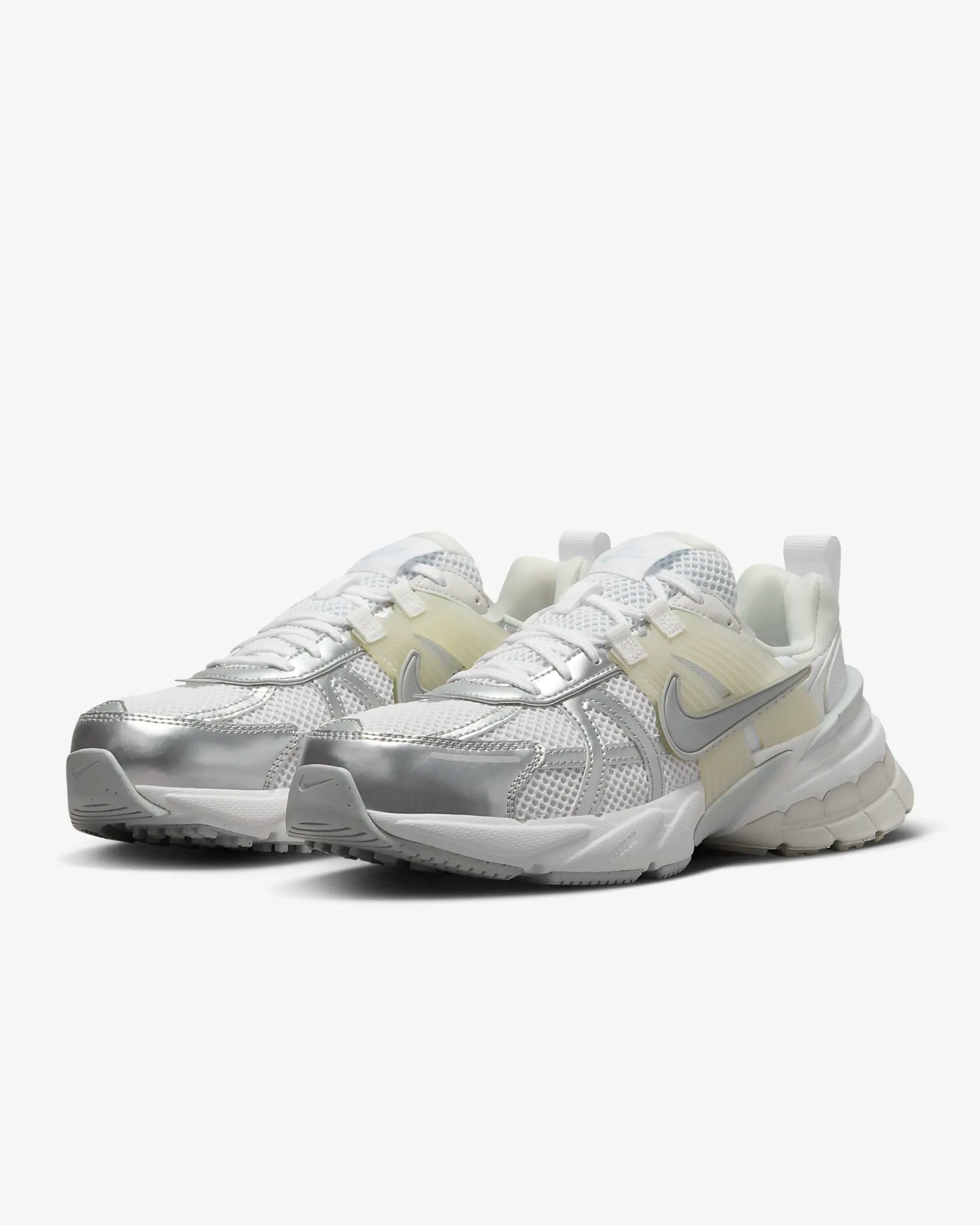 Кросівки Nike V2K Run FD0736-104