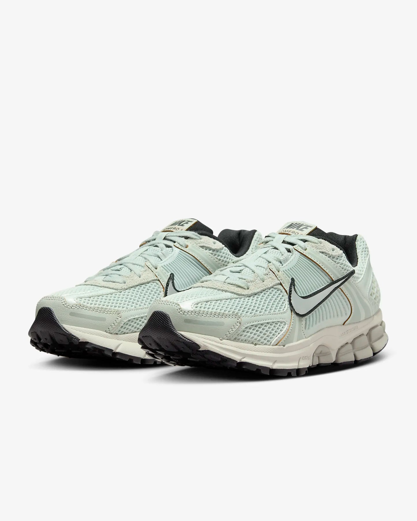 Кросівки Nike Zoom Vomero 5 FN6742-001