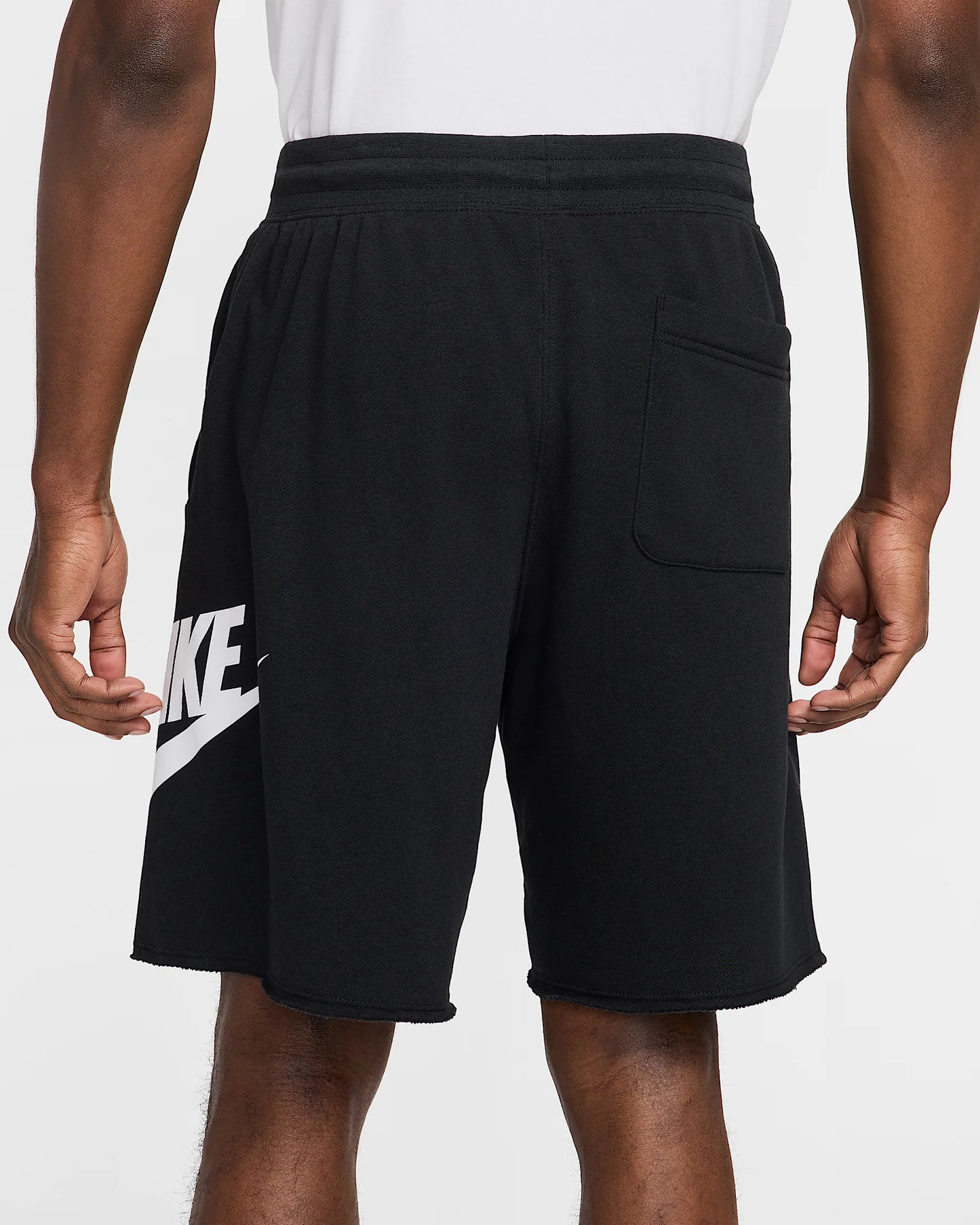 Шорти Nike Club Alumni FQ4950-010