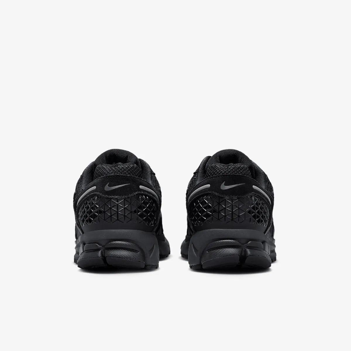 Кросівки Nike Zoom Vomero 5 HF1553-001 - LIMITED STAY