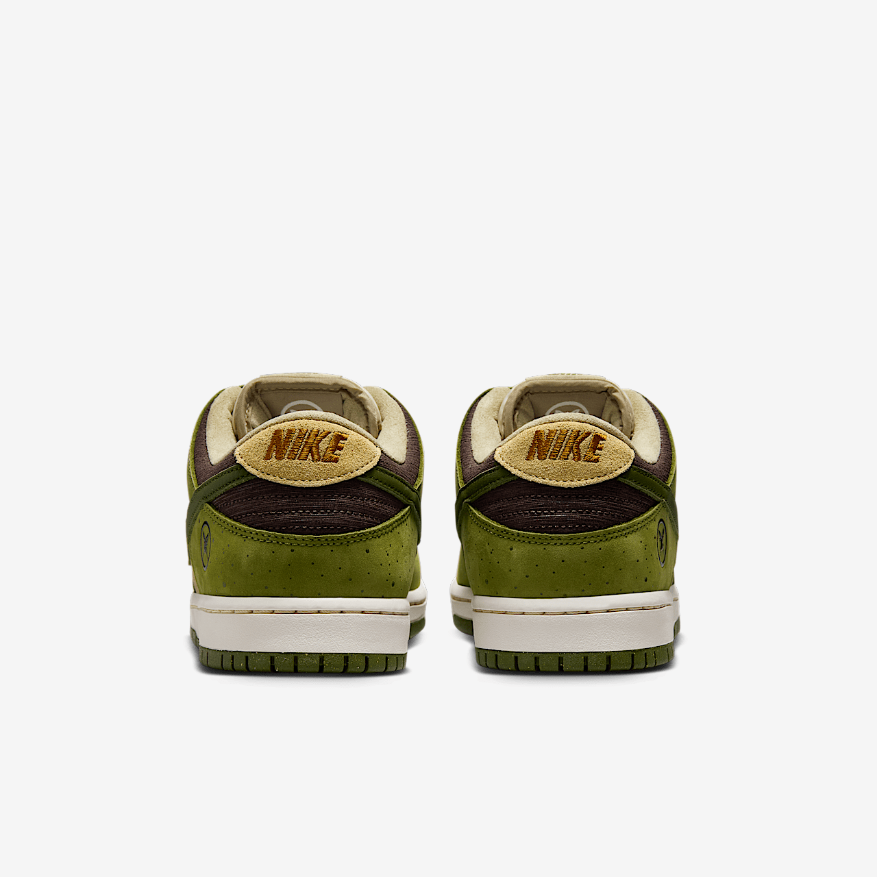 Nike SB Dunk Low Pro 'Matcha' HF8022-300