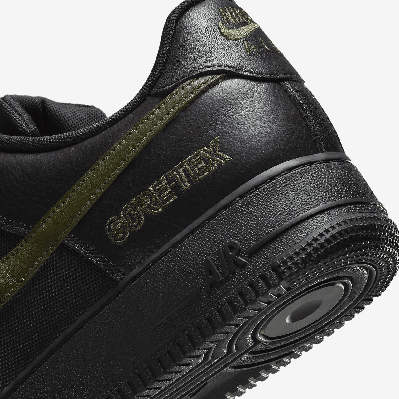Кросівки Nike Air Force 1 Low GTX HV3959-010