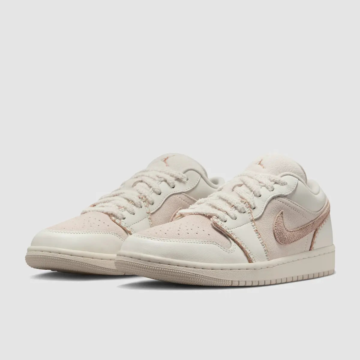 Кросівки Air Jordan 1 Low Hemp HV4268-120