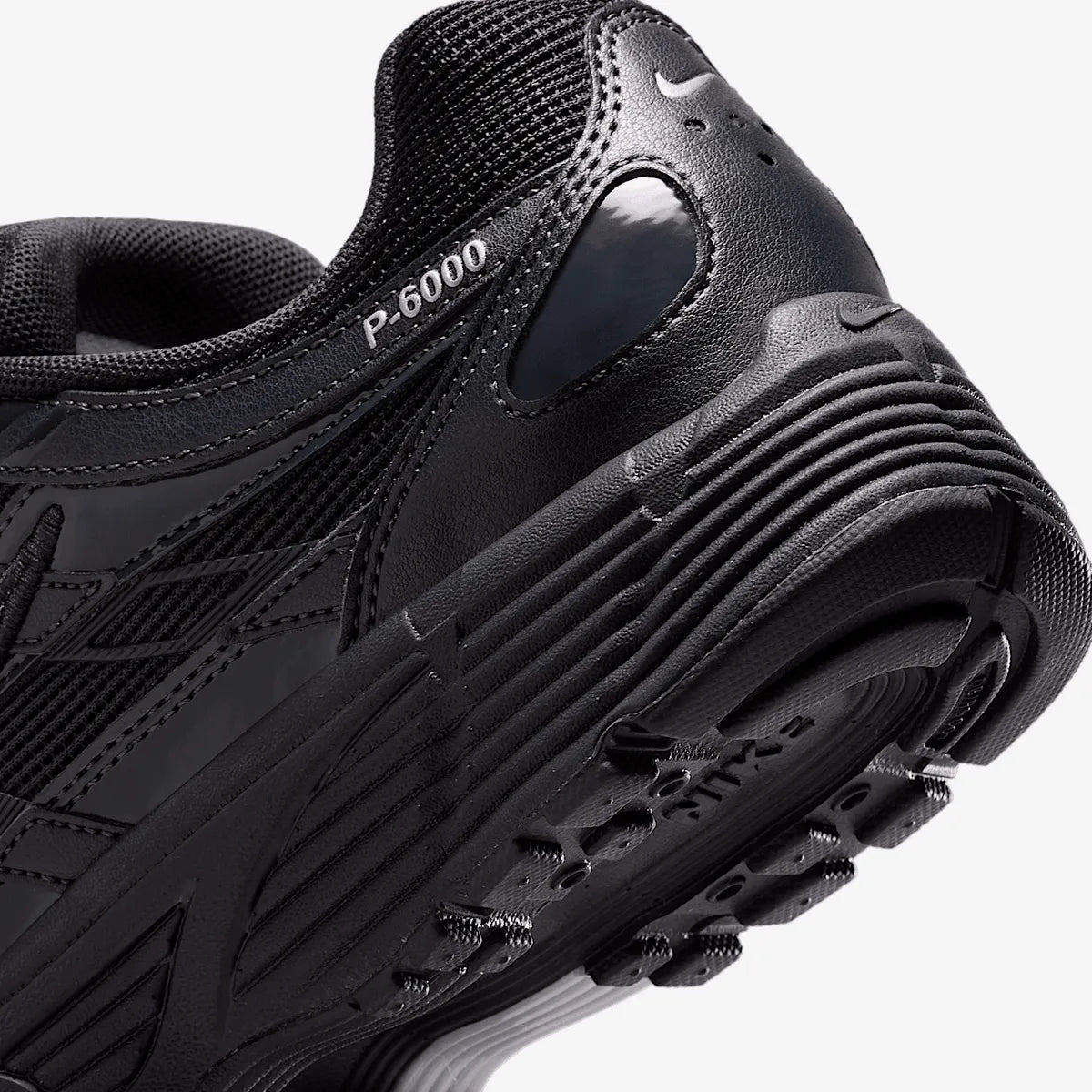 Кросівки Nike P-6000 IF6137-001