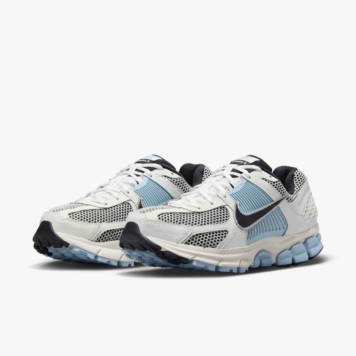 Кросівки Nike Zoom Vomero 5 FQ7079-001