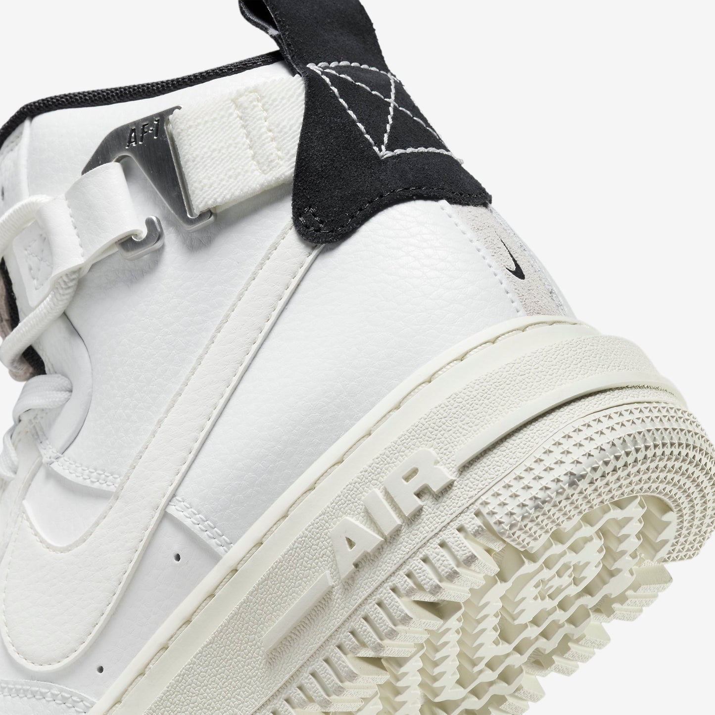 Кросівки Nike Air Force 1 High Utility 2.0 Summit White DC3584-100