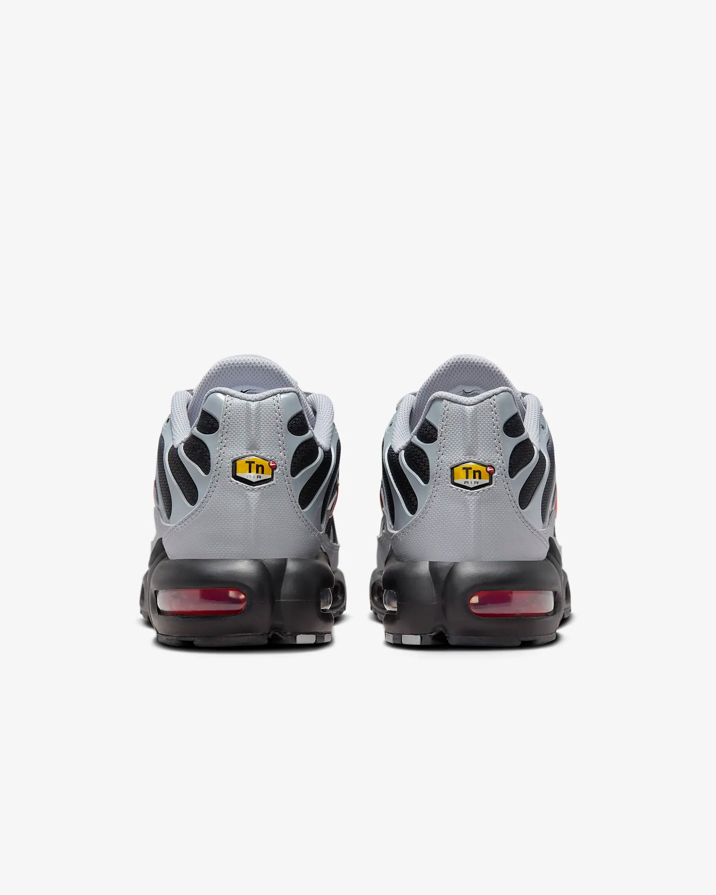 Кросівки Nike Air Max Plus DM0032-011