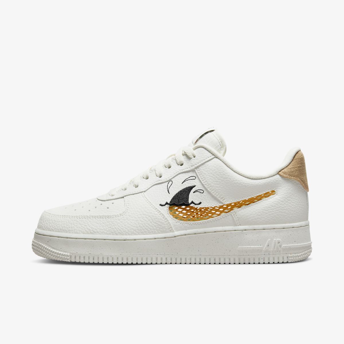 Nike Air Force 1 07 LV8 Next Nature DM0117-100