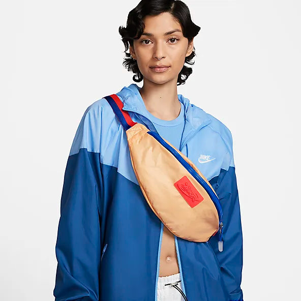 Сумка Nike Heritage Waistpack - DZ6293-266