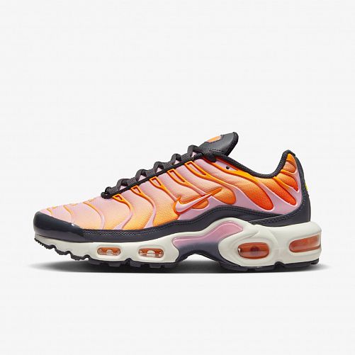 Кросівки Nike Air Max Plus FB8478-001