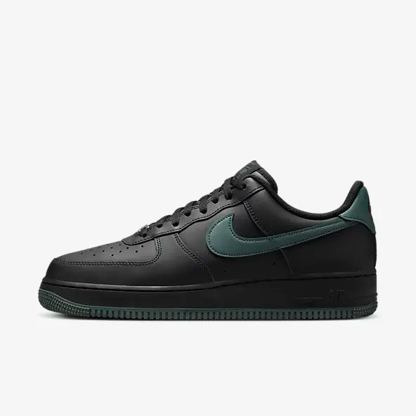 Кросівки Nike Air Force 1 '07 FJ4146-001