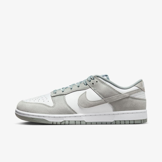 Кросівки Nike Dunk Low Retro SE FQ8249-101