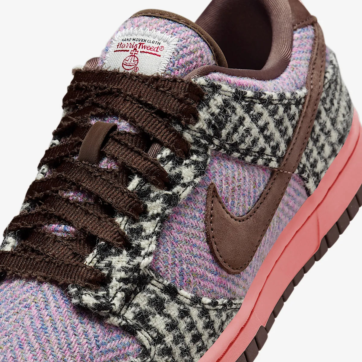 Harris Tweed x Women's Nike Dunk Low HQ5036-902