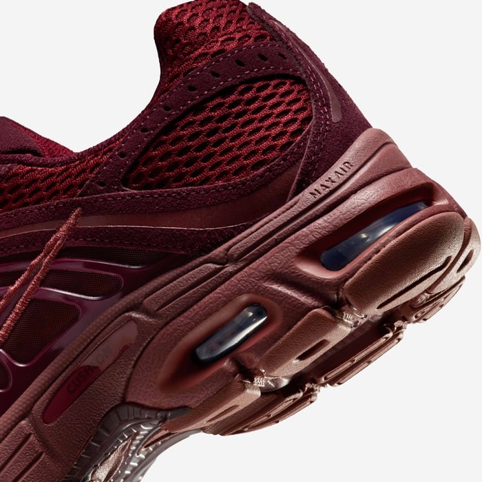 Кросівки Nike Air Max Moto 2K IM9570-600